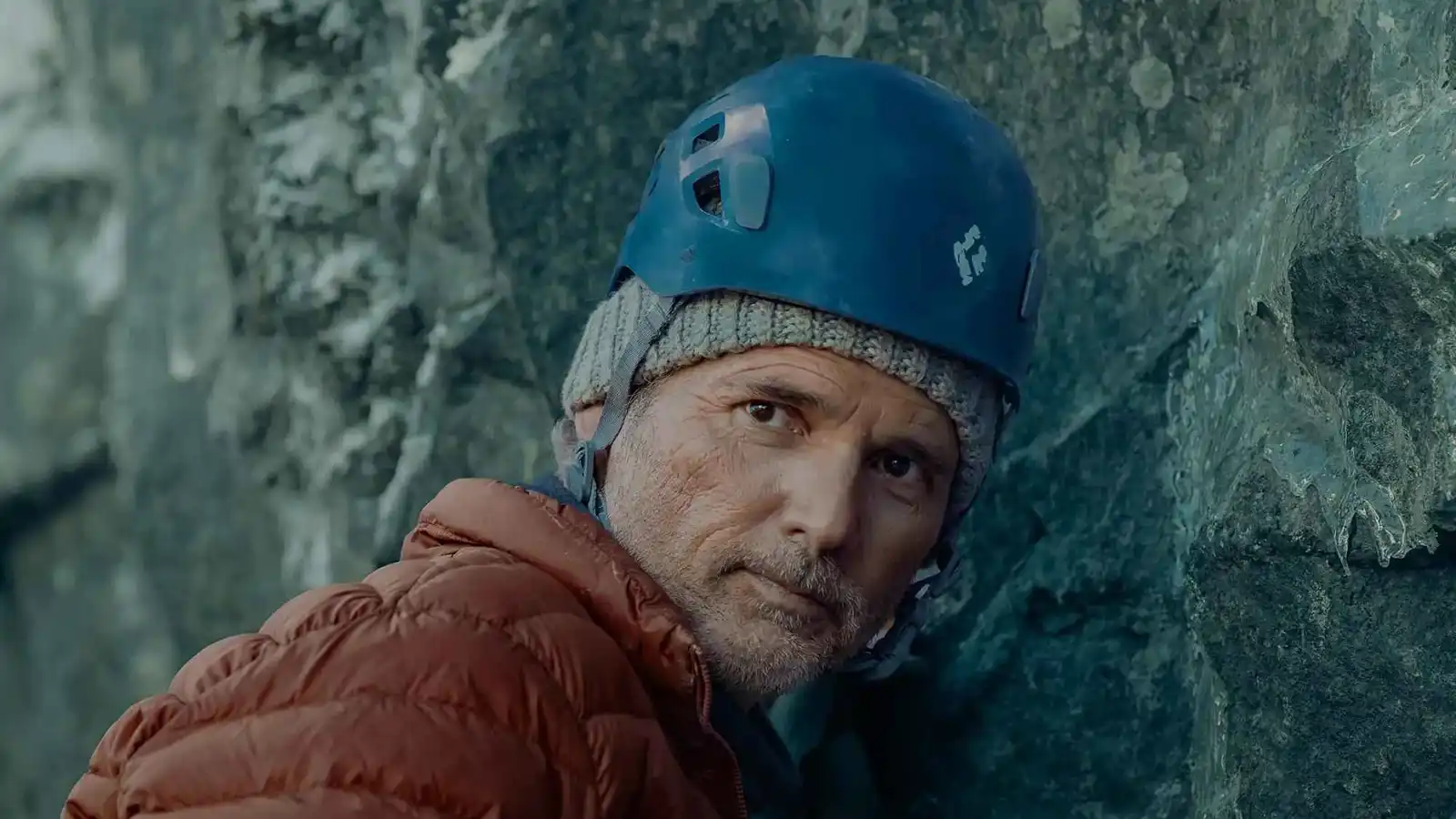 تشويق وضحك وقصص واقعية.. 6 أفلام على "نتفليكس" في أبريل