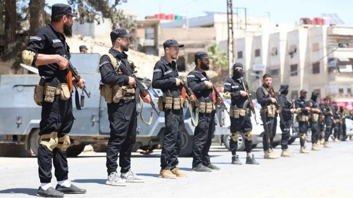 "المرصد": إحراق جثث وعمليات إعدام بحق 15 من دروز سوريا