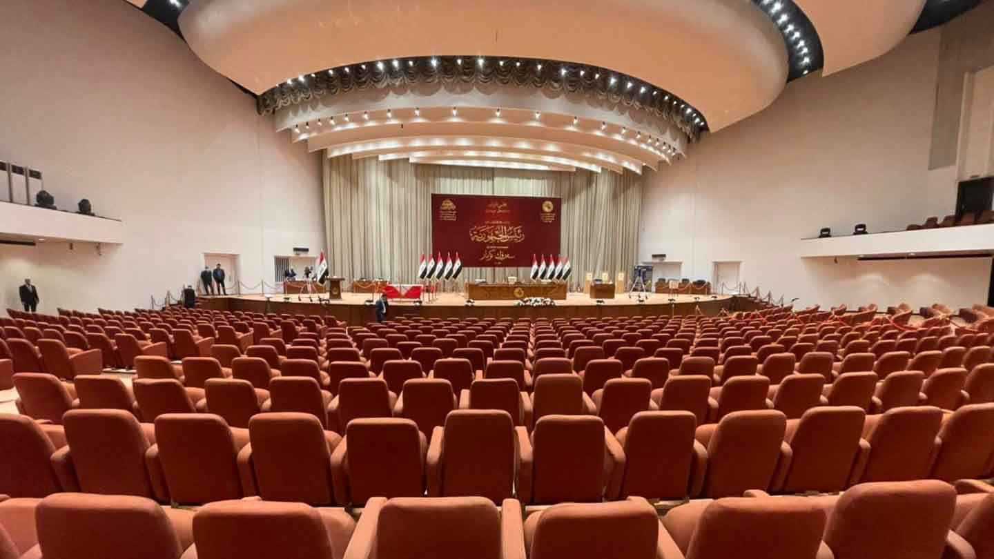 انقسام سنّي في العراق.. الحلبوسي يدفع بـ"البديل" والسامرائي يرفض "الزعيم الواحد"