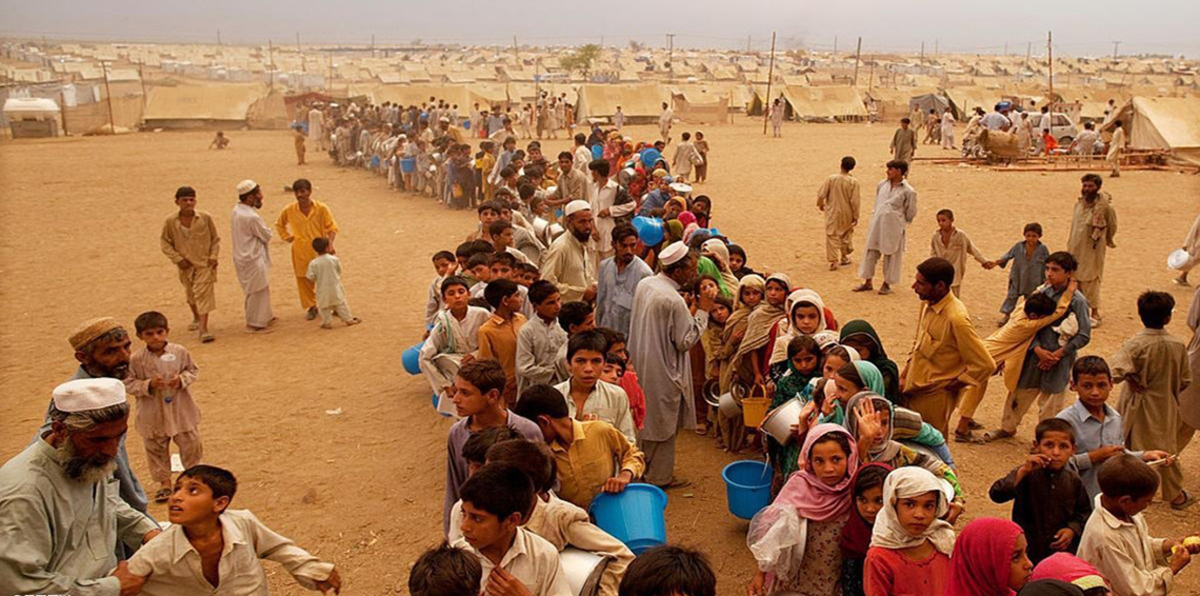 الأفغان في إيران.. تجنيد في سوريا وطرد يوميًا وسط انتقادات أممية