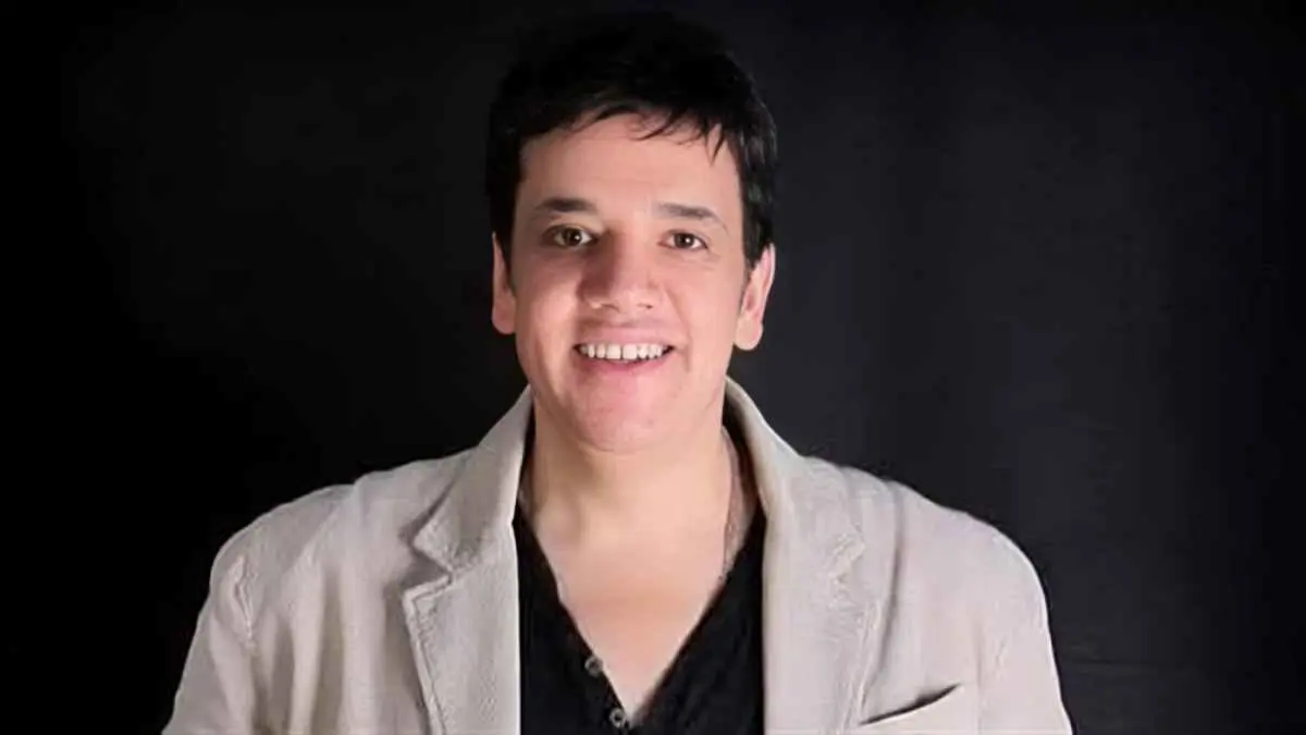 وفاة المغني الشعبي المصري ضياء عز الدين