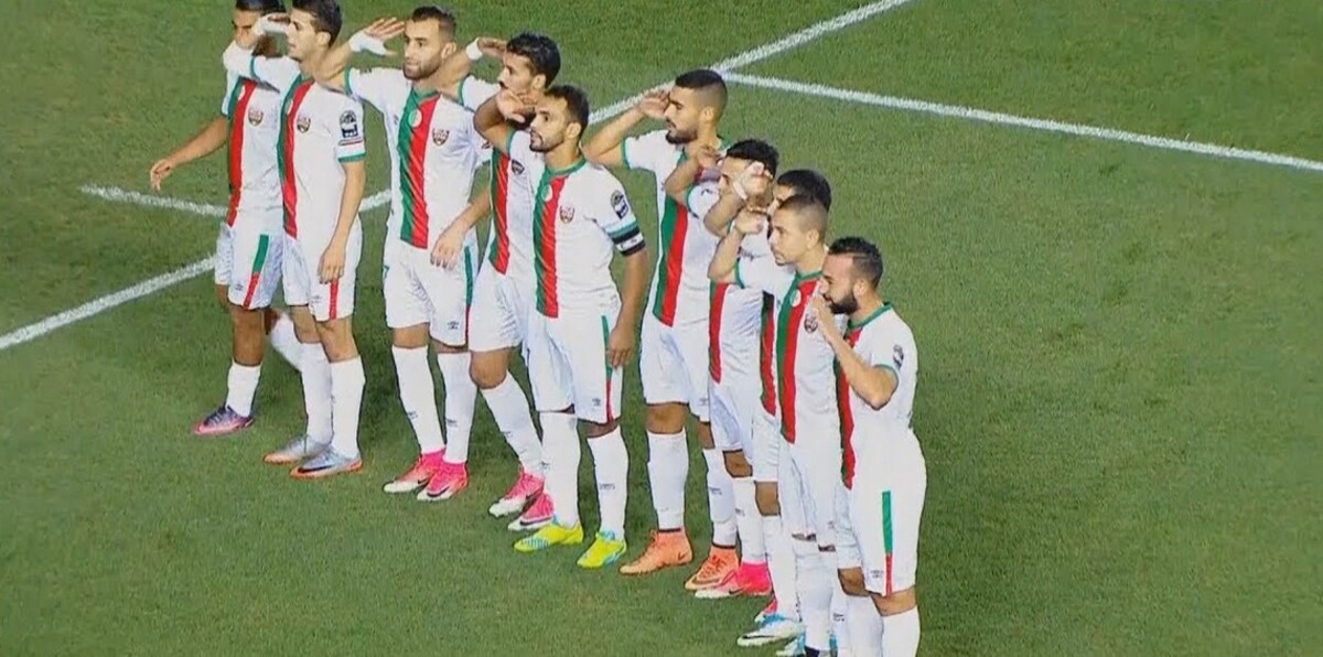 لماذا اشتكى مولودية الجزائر حكم مباراة الأفريقي لدى الفيفا؟
