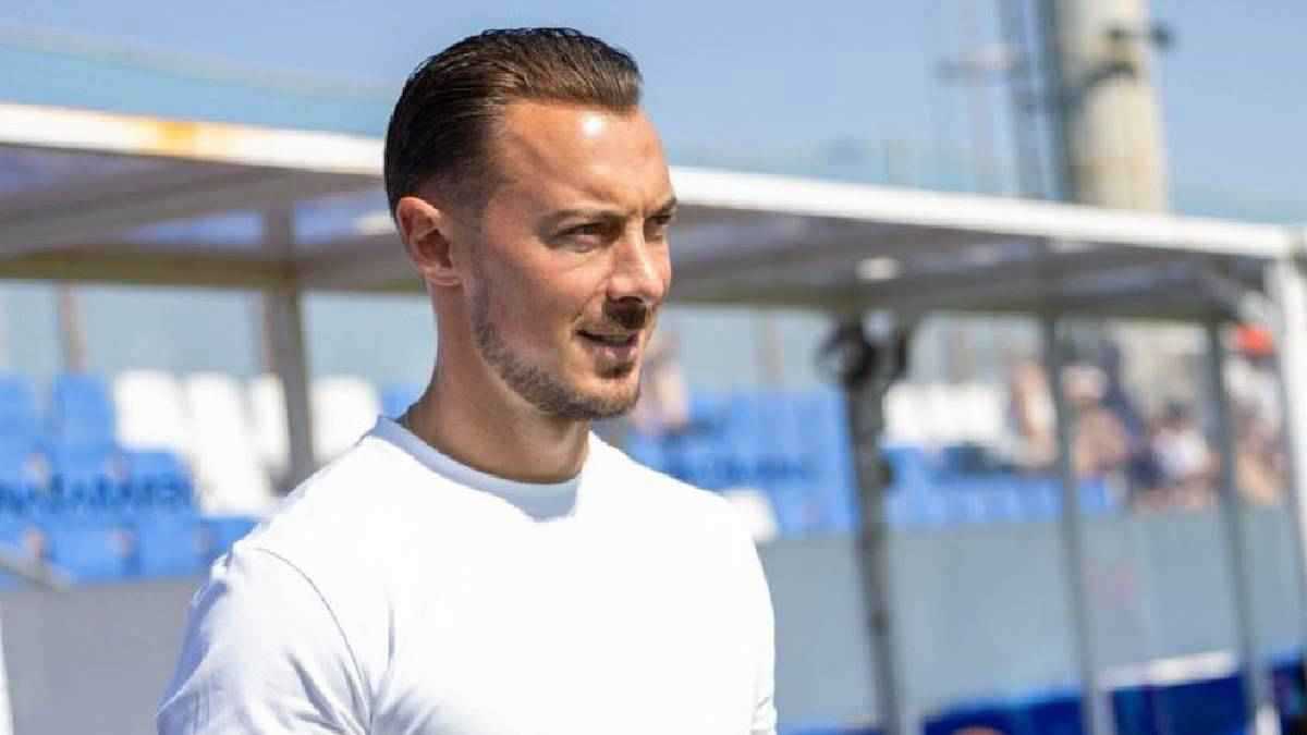 رقم مرعب.. كم يبلغ راتب يايسله مع الأهلي السعودي؟