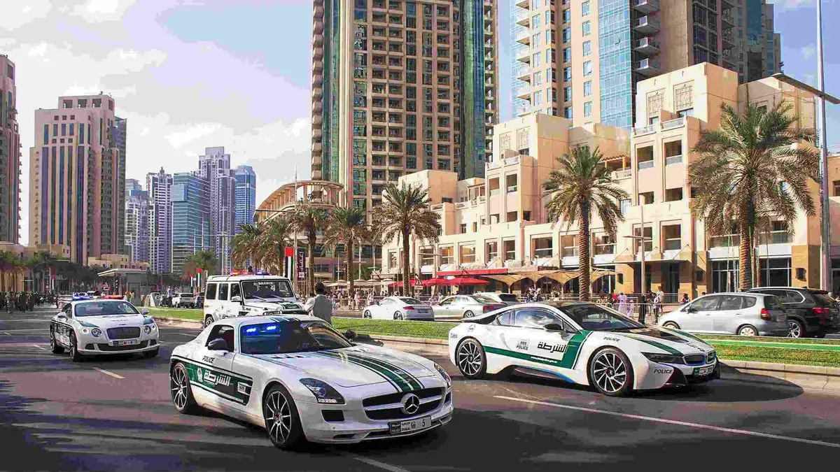 صحيفة: الإمارات تجمد أصول عصابة كيناهان لتهريب المخدرات