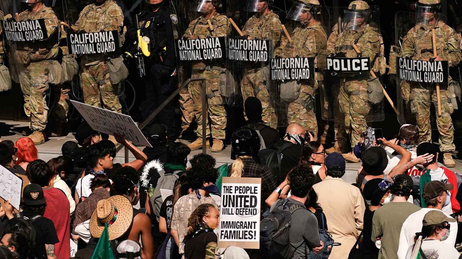 من لوس أنجلوس.. ترامب يدشن "خطة الترحيل الكبرى"