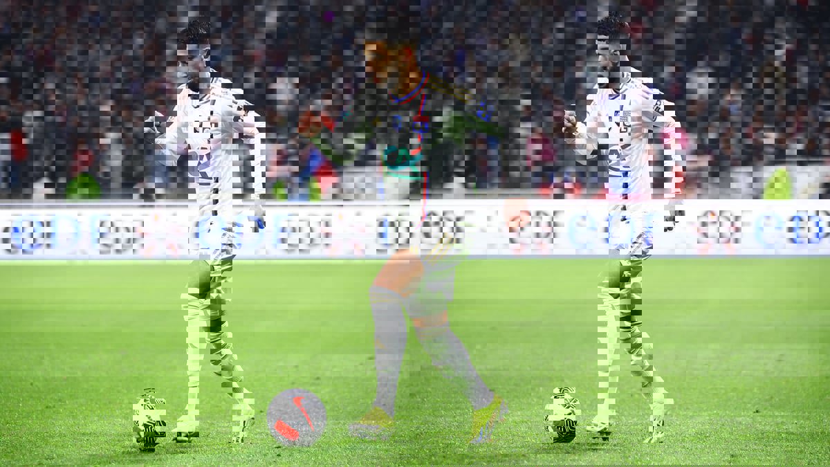 ليون يتخذ خطوة رسمية تجاه سعيد بن رحمة 