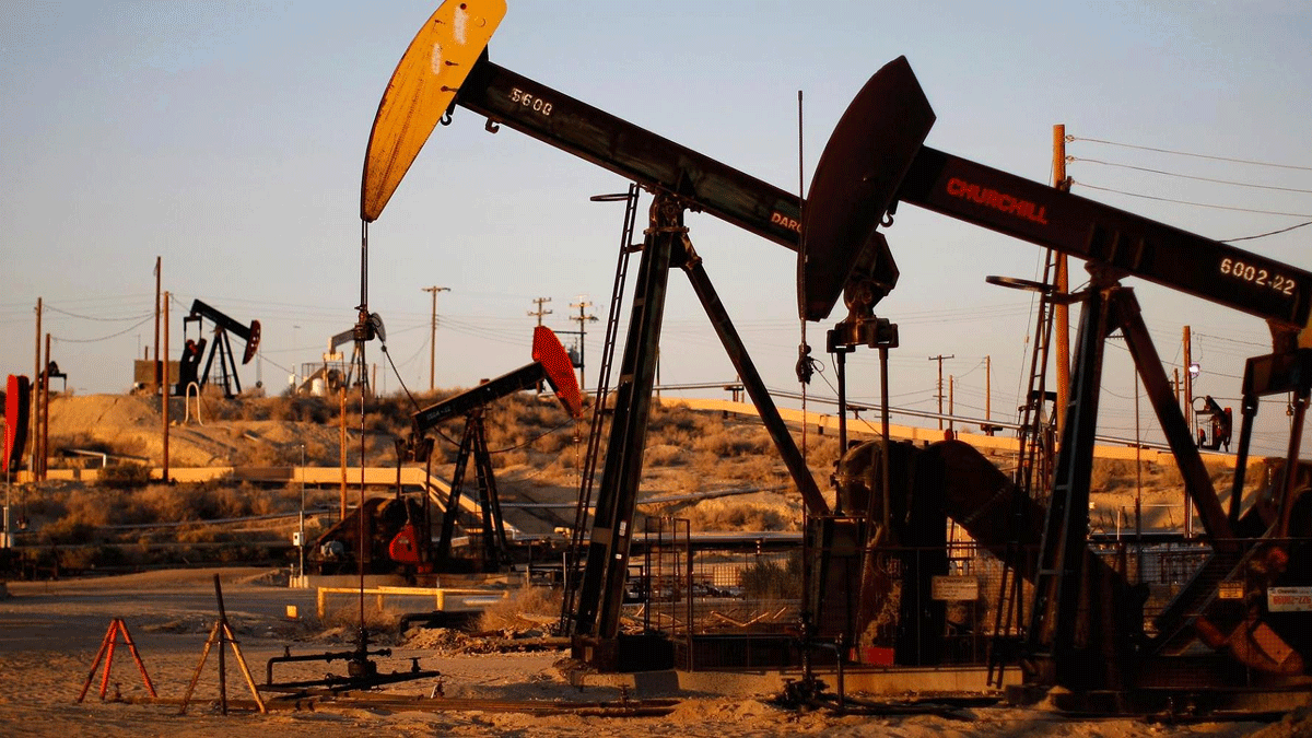 أسعار النفط ترتفع وسط آمال بتسوية الخلافات التجارية الأمريكية الصينية