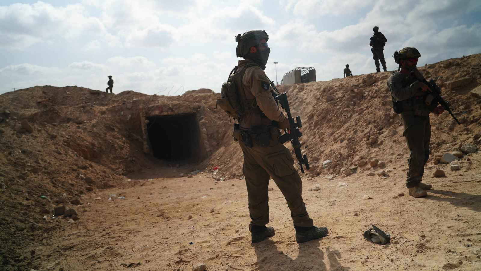 إسرائيل.. عبوة تكشف سرقة متفجرات مخصصة لتدمير أنفاق غزة‎