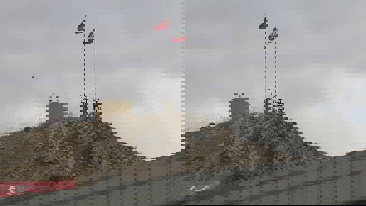 منظمة: حرس الحدود التركي يقتل إيرانيينِ اثنين ويصيب 3 آخرين