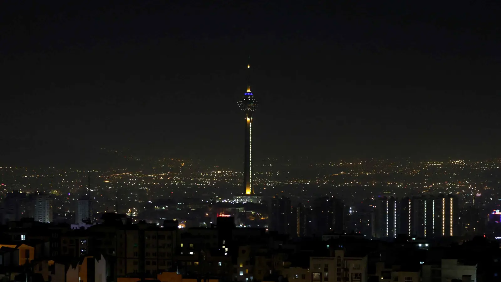 كيف علّقت واشنطن وطهران وتل أبيب على الضربة الإسرائيلية؟