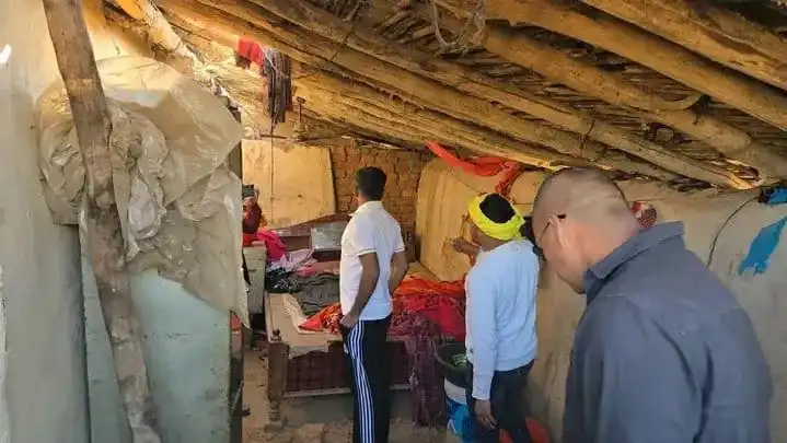 اثناء هجوم قطيع الفيلة