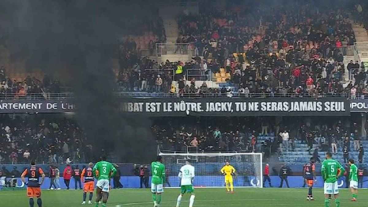 إلغاء مباراة في الدوري الفرنسي بسبب شغب الجماهير (فيديو)