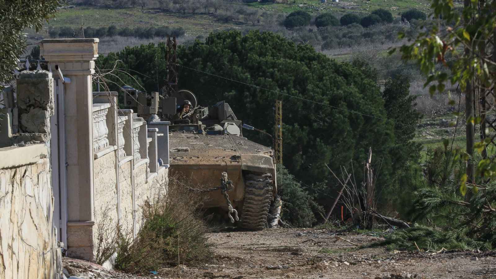 رغم الخروقات.. الإنهاك يمنع حزب الله وإسرائيل من حرب جديدة