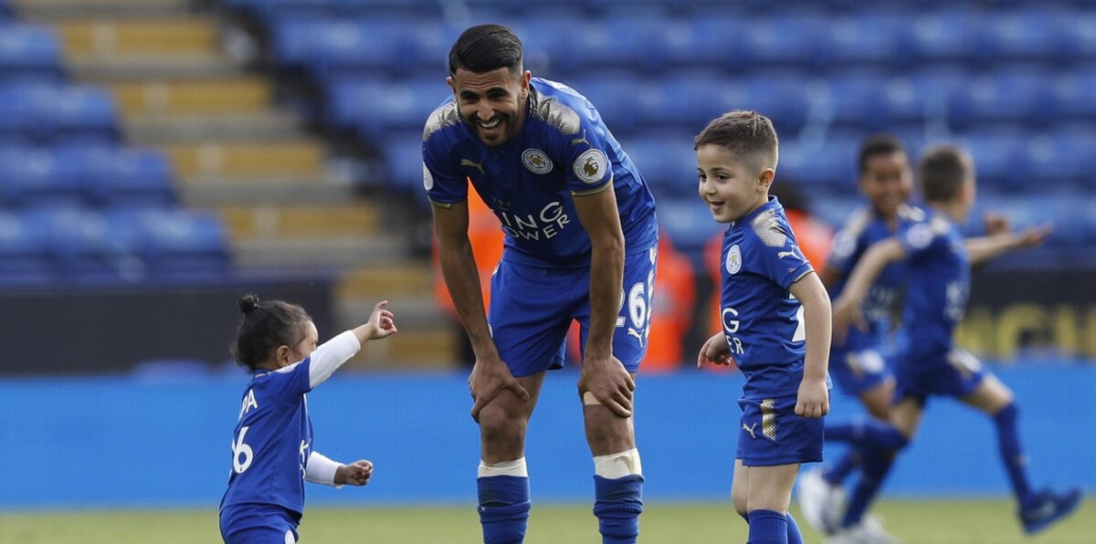 تعرّف على موقف أبرز نجوم الكرة العربية في الميركاتو