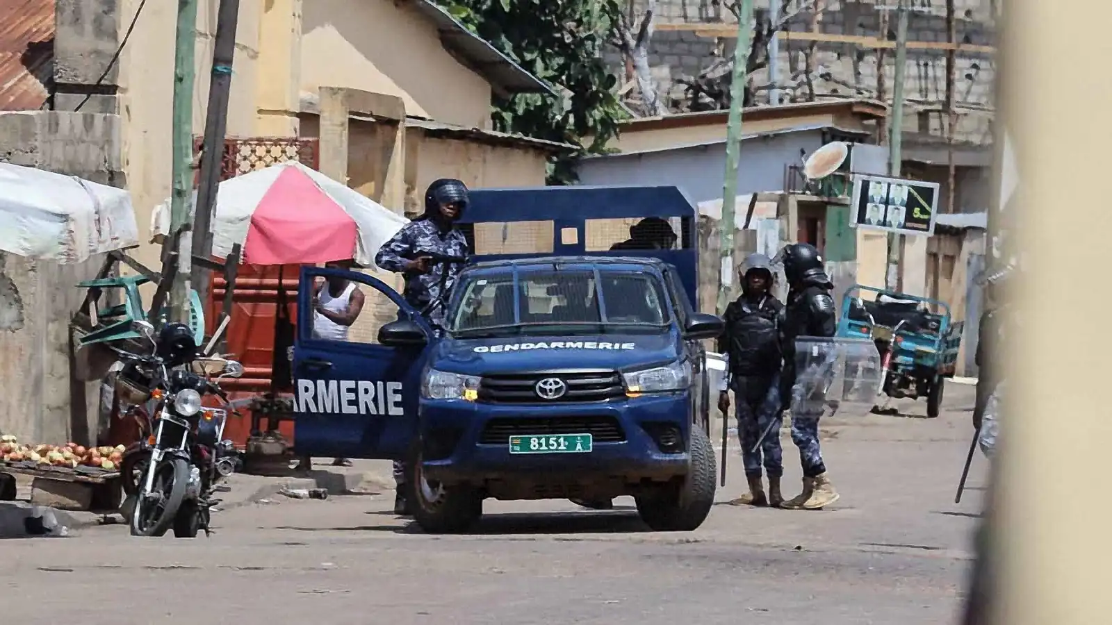 توغو تعرض وساطتها.. انفلات الساحل الأفريقي يهدد السواحل الأمريكية