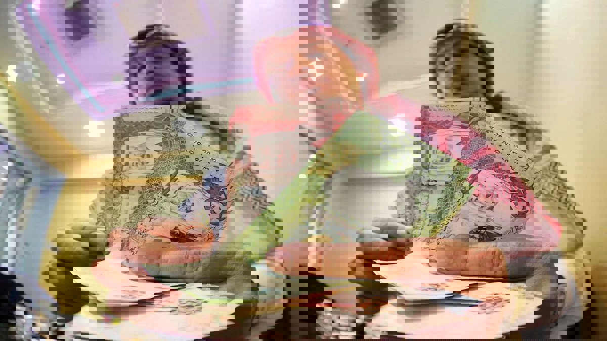 ما حقيقة صرف ألف ريال إضافية للمستفيدين من برنامج حساب المواطن في السعودية؟