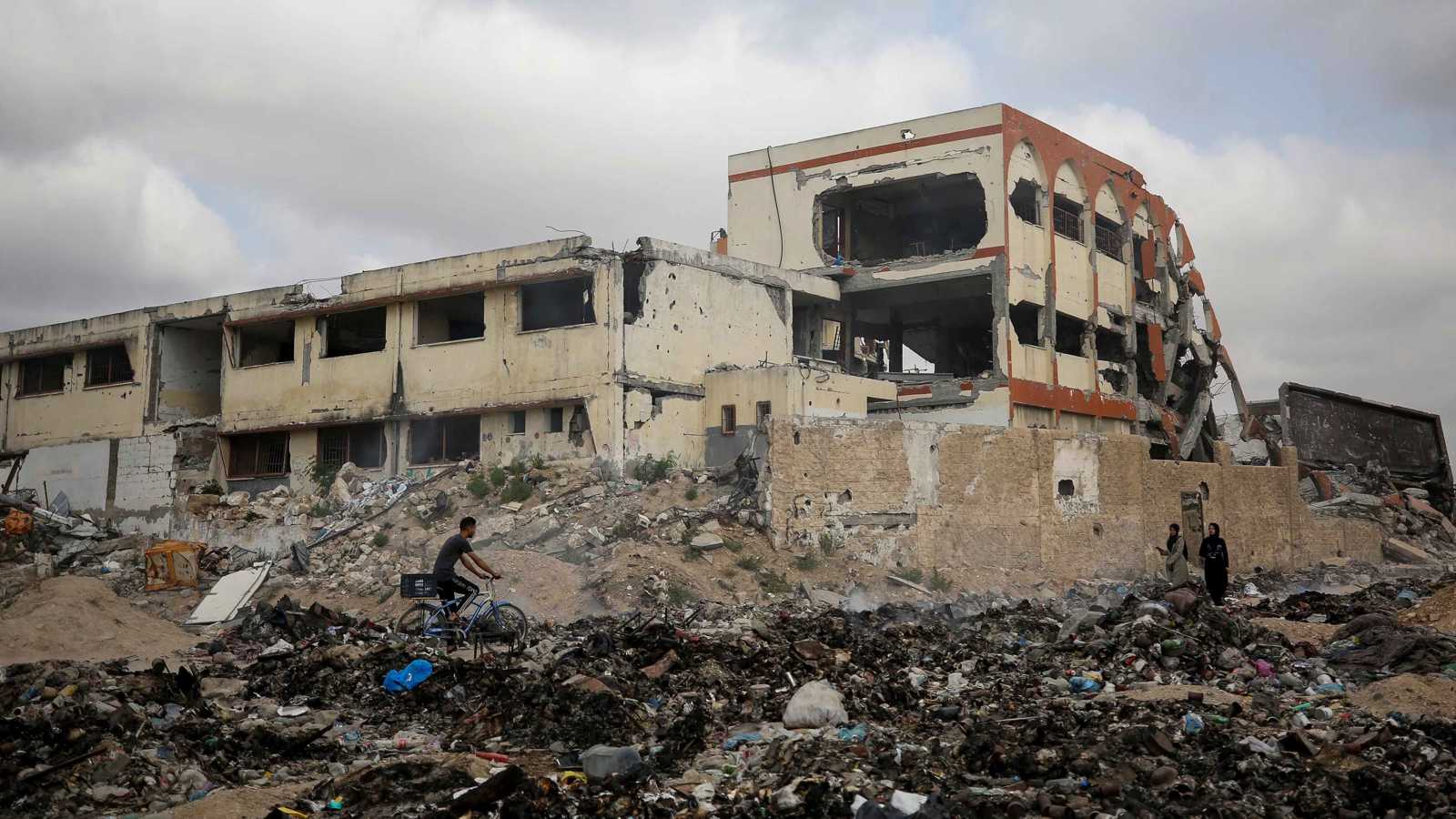 بريطانيا توافق على استقبال طلاب من غزة