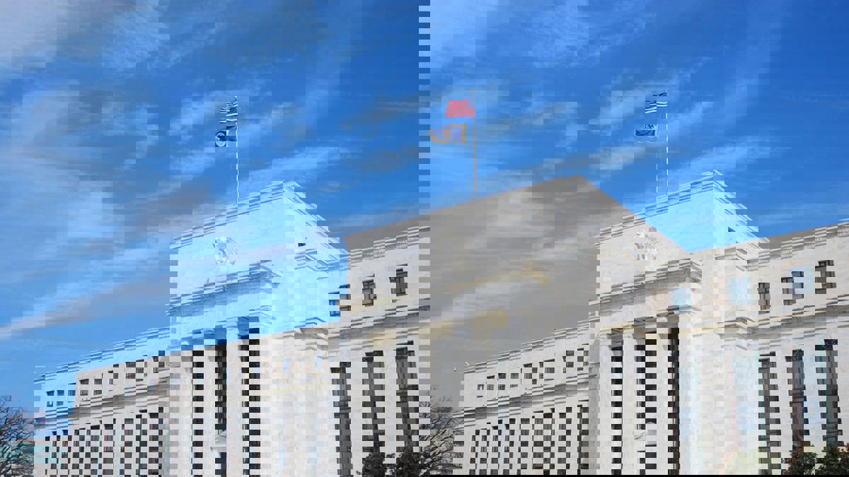 بعد أسبوع حافل بتقلبات الأسواق.. مخاوف وترقب بين المستثمرين حول العالم