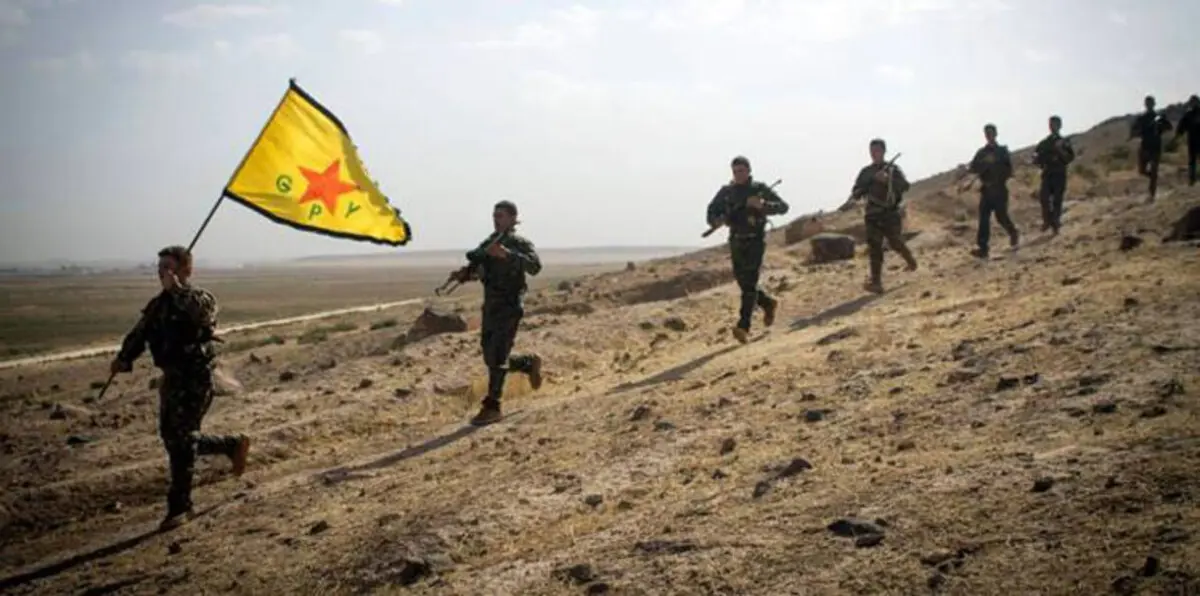 قوات كردية تحاصر مسلحي النظام السوري في الحسكة