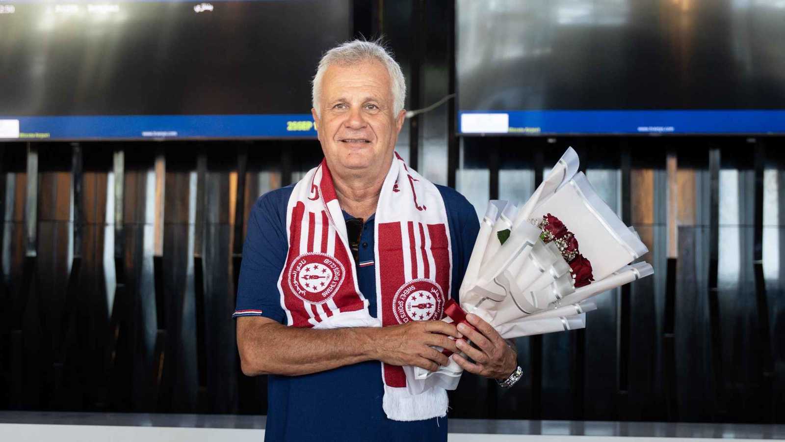 الصربي زوران مانولوفيتش مدربا جديدا للسويحلي الليبي