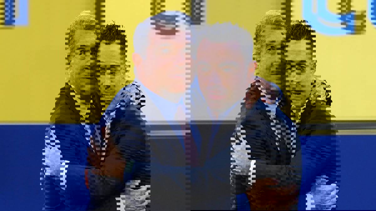 لابورتا: تشافي هيرنانديز يمكنه البقاء مدربا لبرشلونة كما يشاء