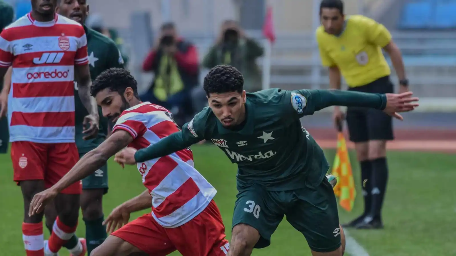 بعد الخسارة ضد الإفريقي.. جماهير النجم الساحلي تطالب بإقالة المدرب وطرد 3 لاعبين