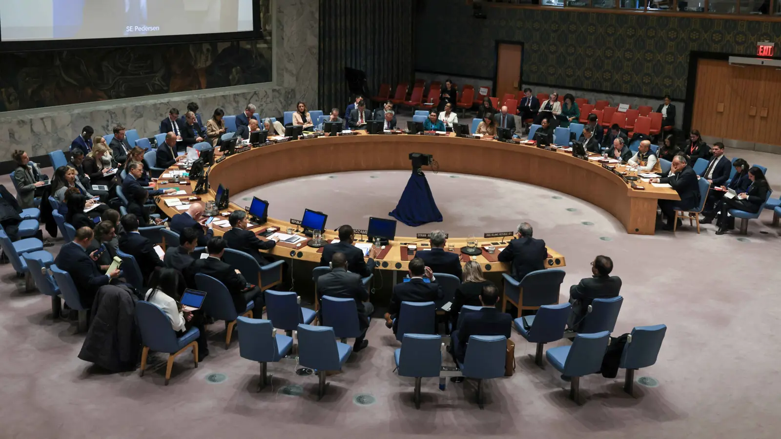 تعطل "آلية الزناد".. روسيا تعد مسودة بشأن ملف إيران النووي