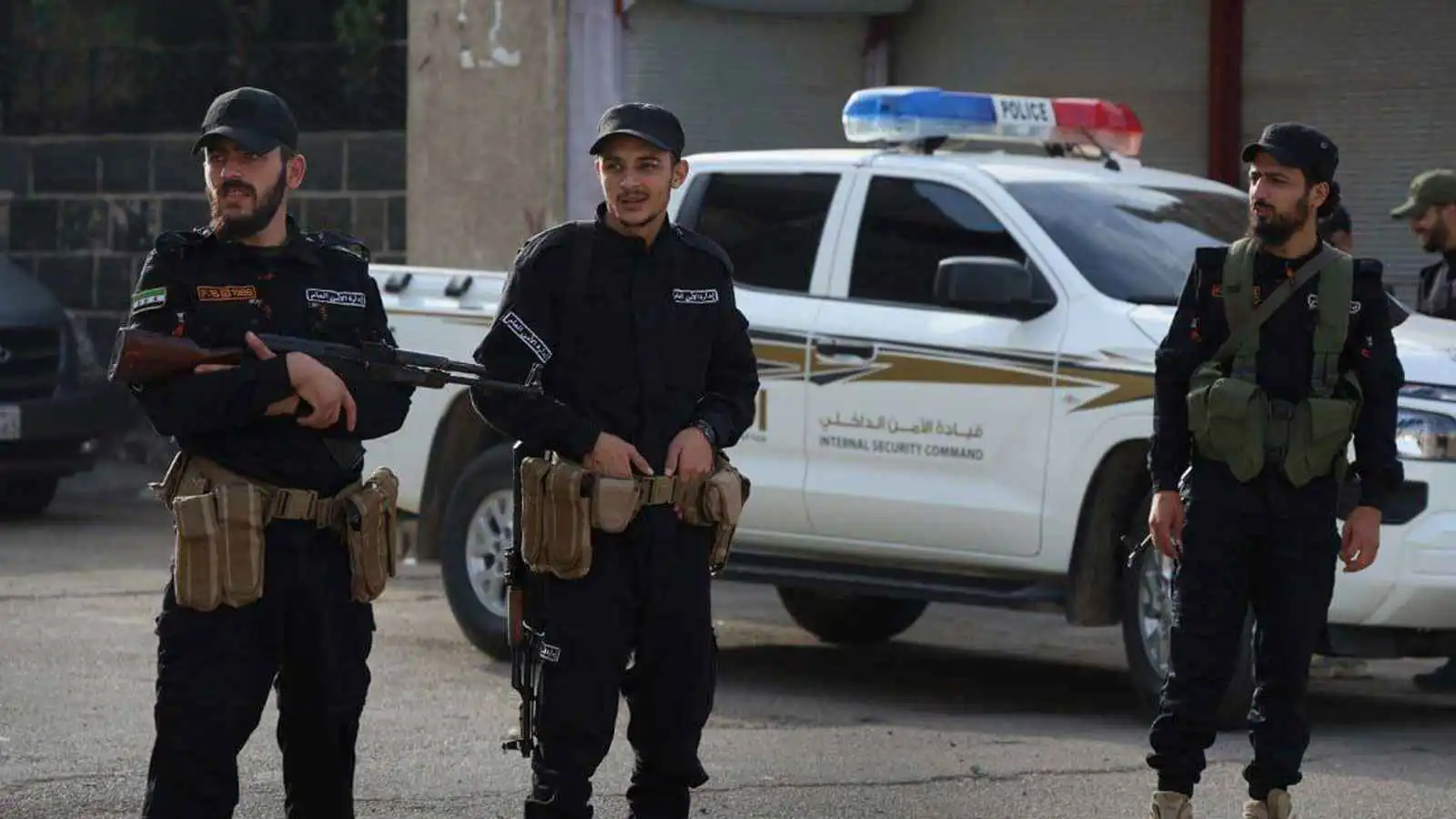 سوريا.. انتشار أمني كثيف في اللاذقية خوفا من عودة الفوضى (فيديو)