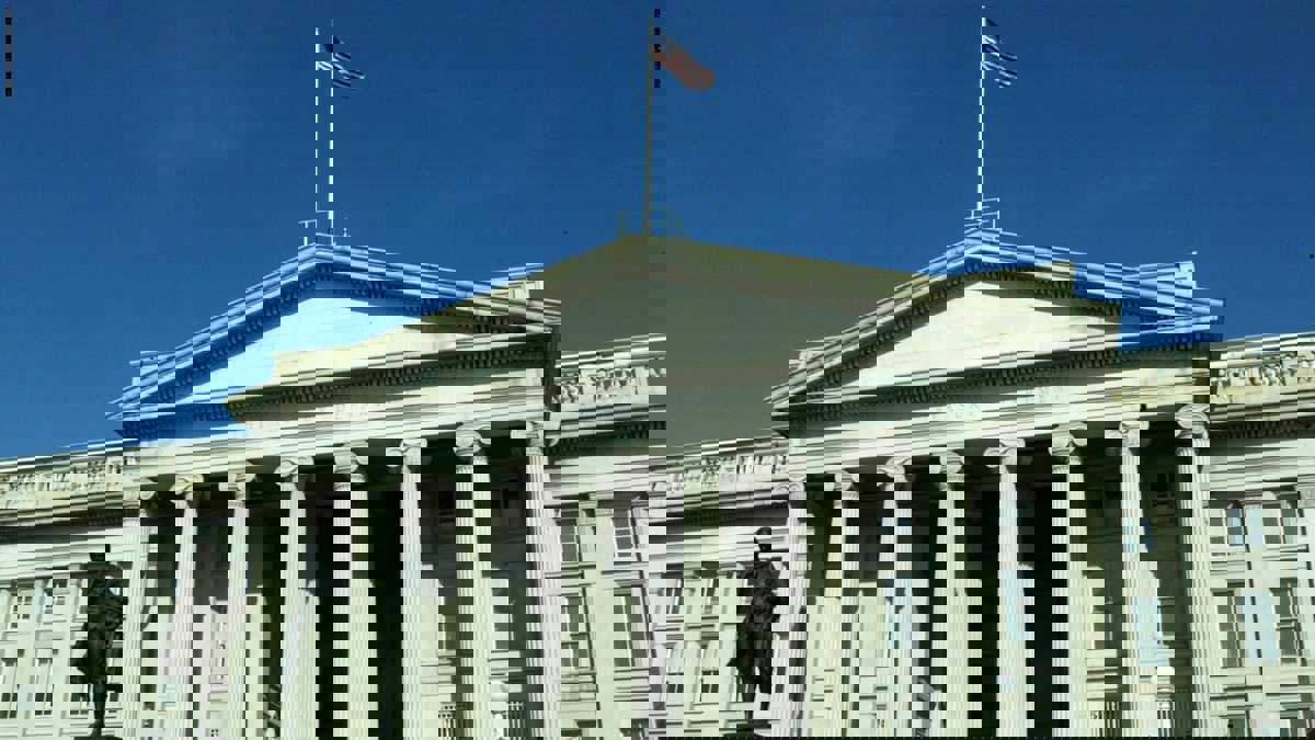 أمريكا تفرض عقوبات بحق شبكتين على صلة بإيران