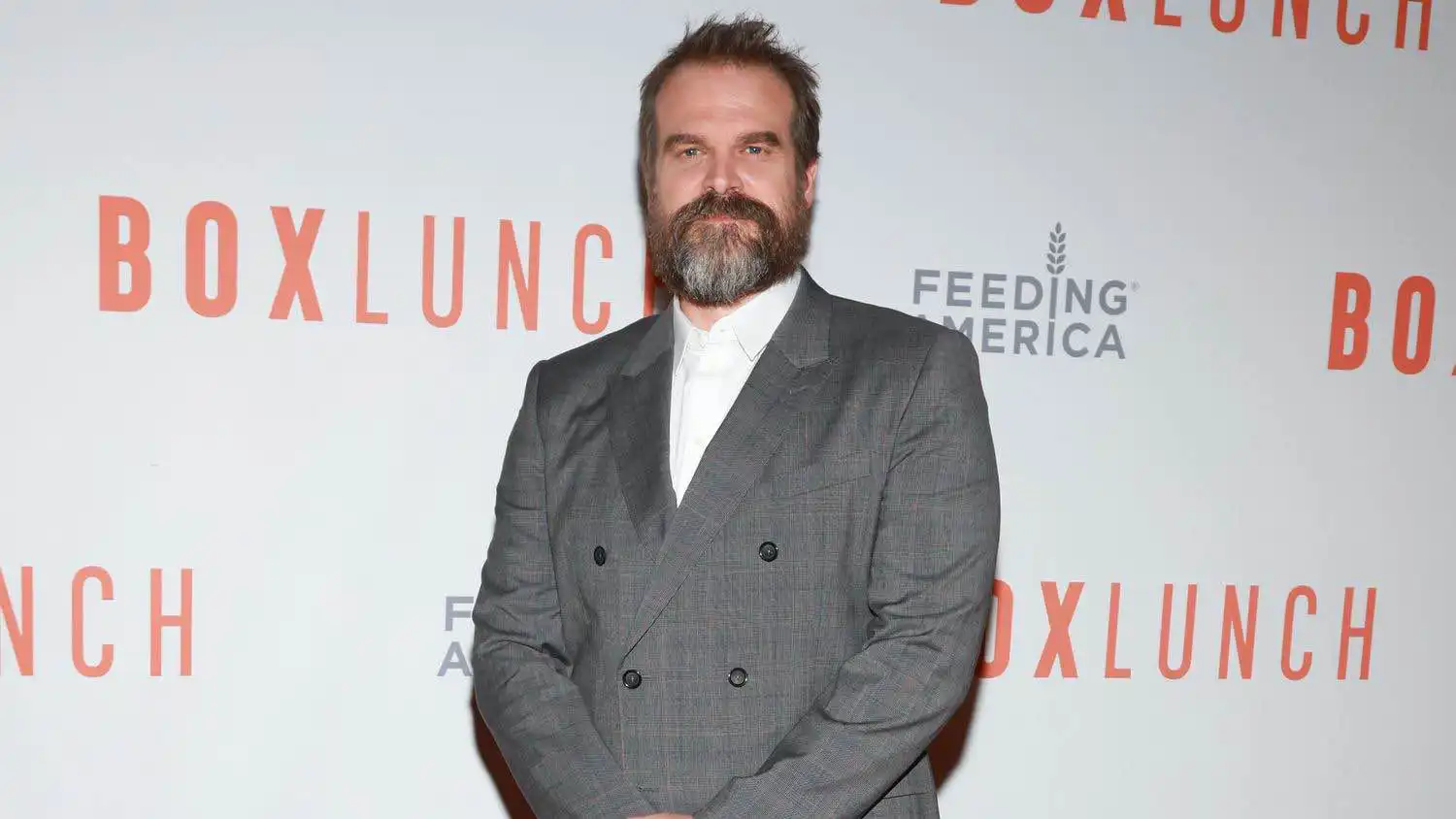 نجم "Stranger Things" يكشف صراعه مع اضطراب "ثنائي القطب"