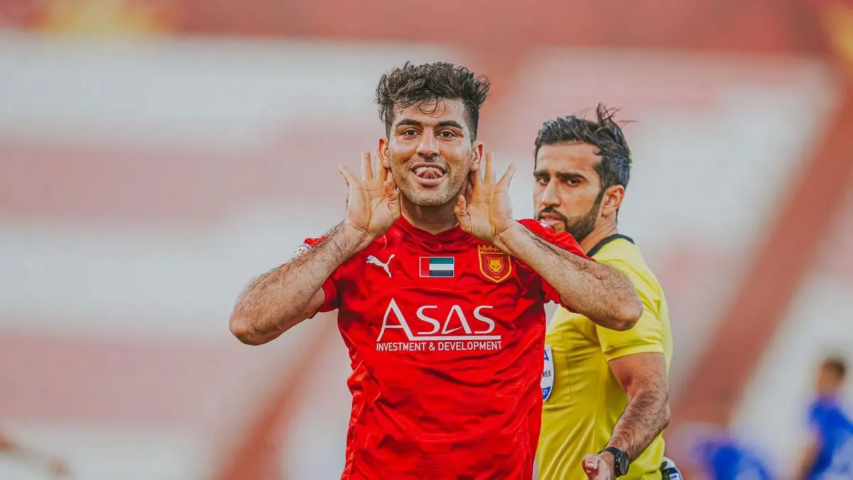 رسميًا: النصر الإماراتي يضم المدافع العراقي محمد مصطفى من الفجيرة