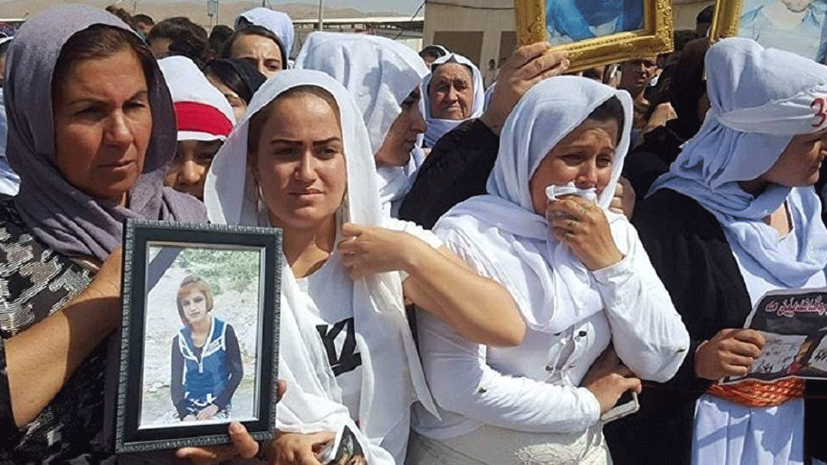 العراق.. 71 مقبرة جماعية للإيزيديين في سنجار ‎