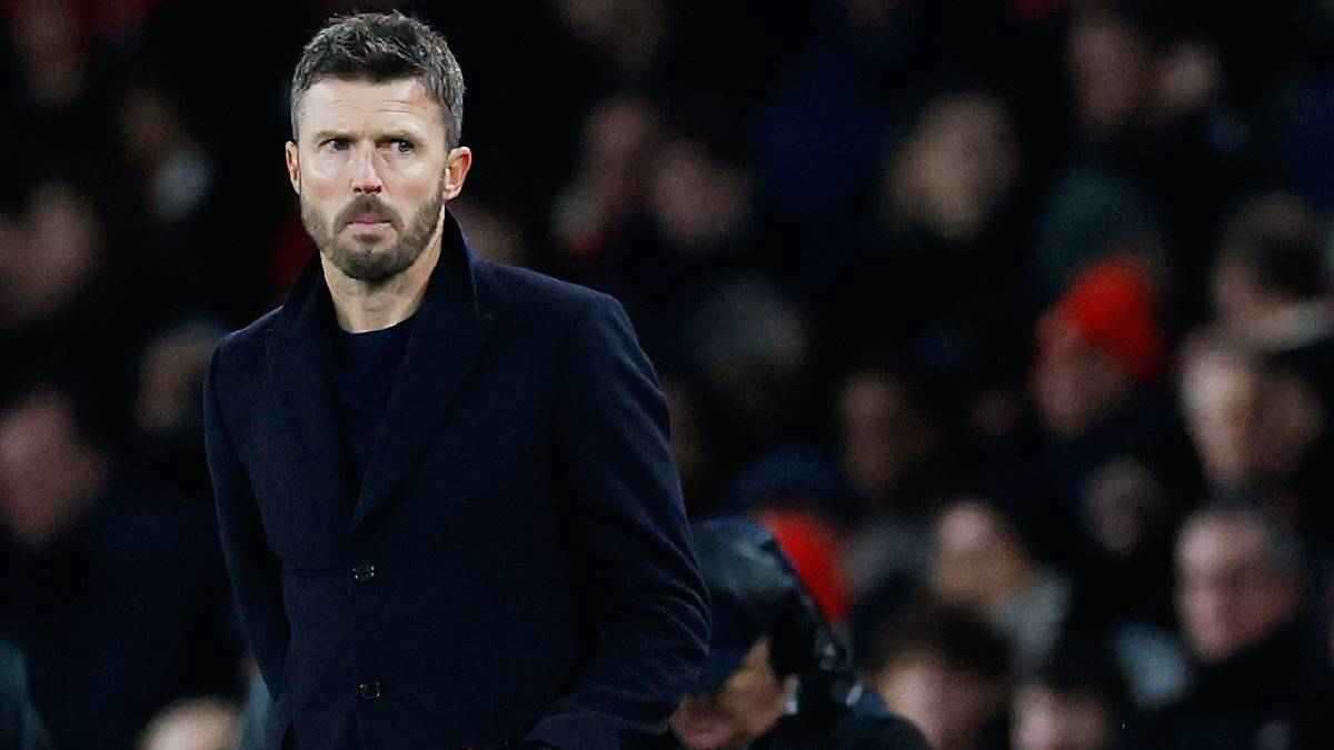 رغم الفوز على آرسنال.. أسطورة مانشستر يونايتد يصدم كاريك 