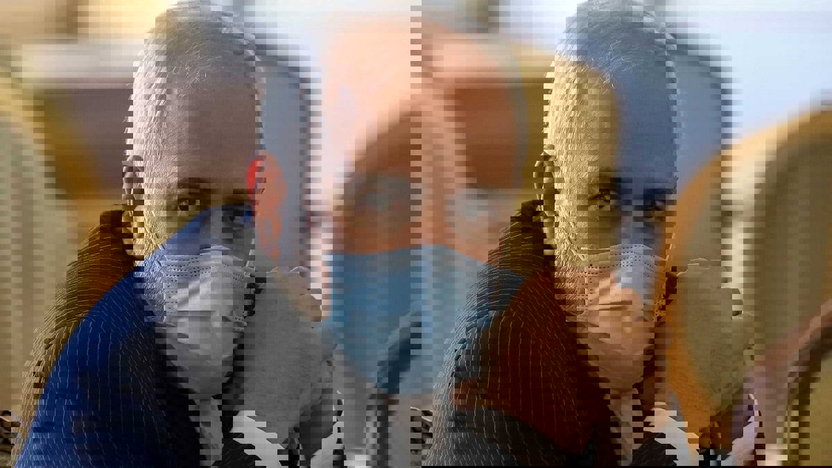 مستشار خامنئي: ظريف اغتال سليماني سياسياً وارتكب ذنباً كفارته الاستقالة