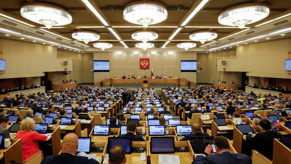 موسكو تسمح بإرسال سجناء سابقين أدينوا بـ"جرائم خطيرة" للقتال في أوكرانيا
