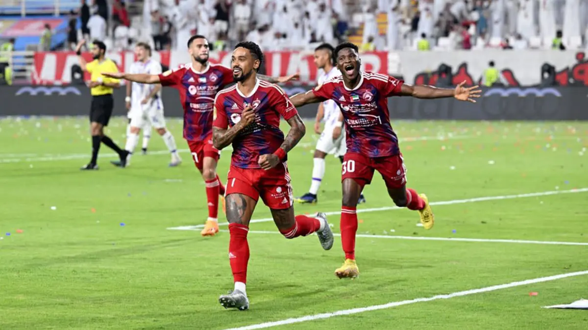 الشارقة يتوج بكأس مصرف أبوظبي للمرة الأولى في تاريخه بريمونتادا مثيرة على العين (فيديو)
