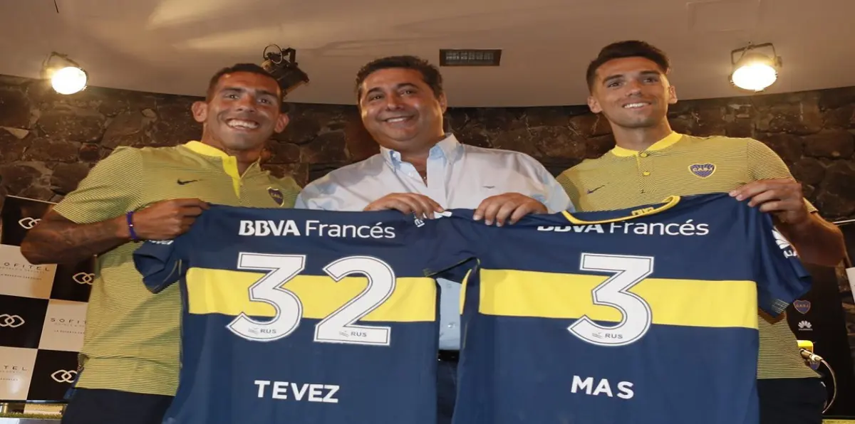 رسميًا .. بوكا جونيورز الأرجنتيني يستعيد كارلوس تيفيز