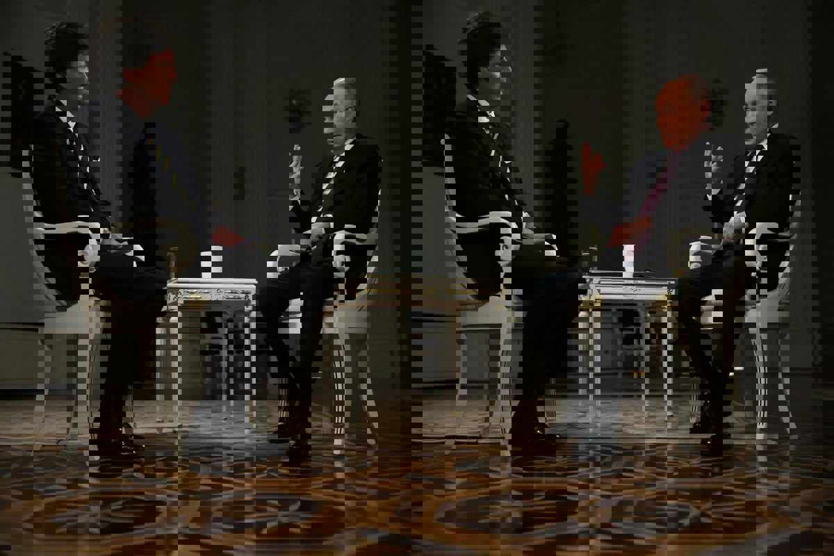 بوتين ينتقد غياب "الأسئلة الحادة" في مقابلته مع تاكر كارلسون