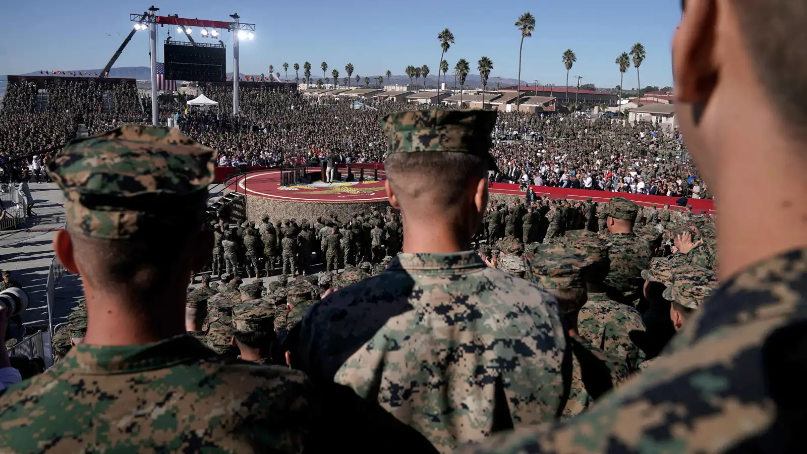 خبراء: حشود "المارينز" القادمة إلى إيران تحمل 3 رسائل مهمة