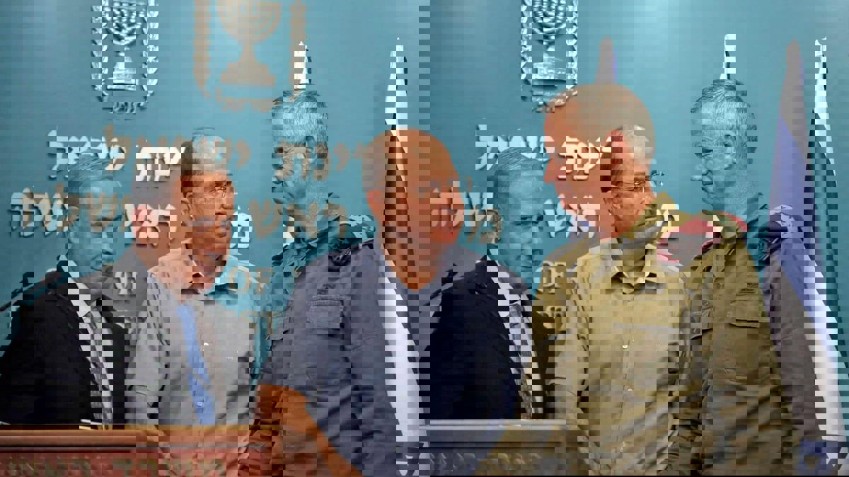 إيران تنفي اختراق هاتف المنافس الرئيسي لنتنياهو في الانتخابات الإسرائيلية