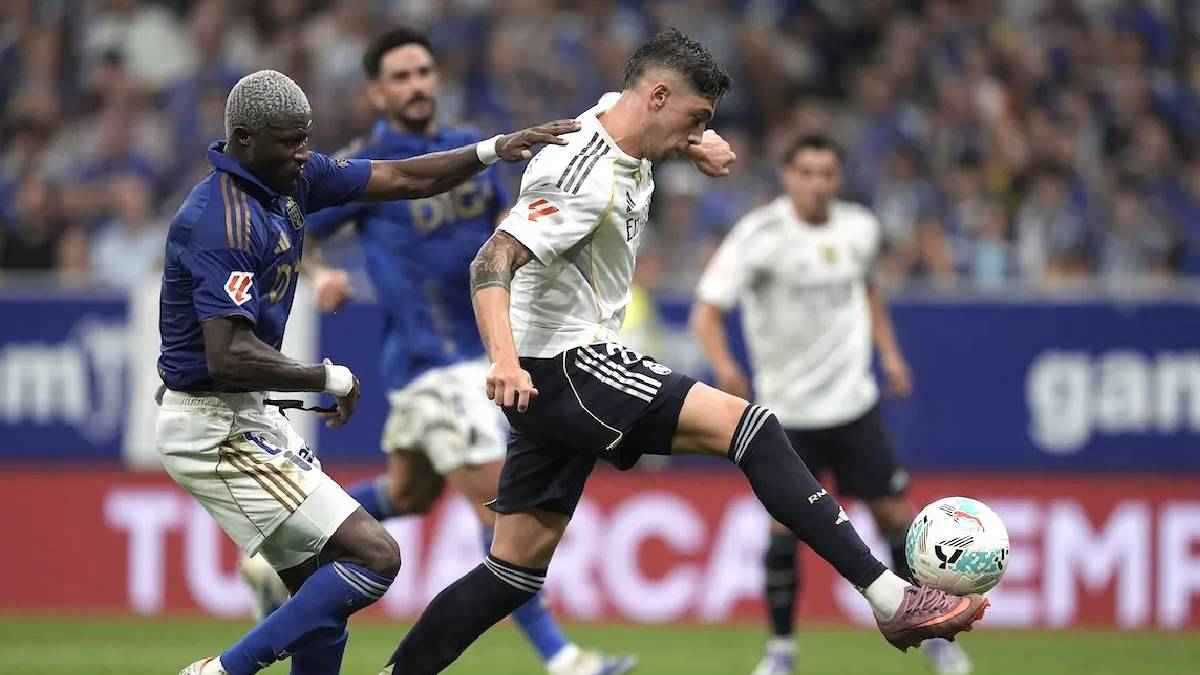 حسم الجدل بشأن الهدف الأول.. تقييم "مفاجئ" لحكم ريال مدريد وأوفييدو