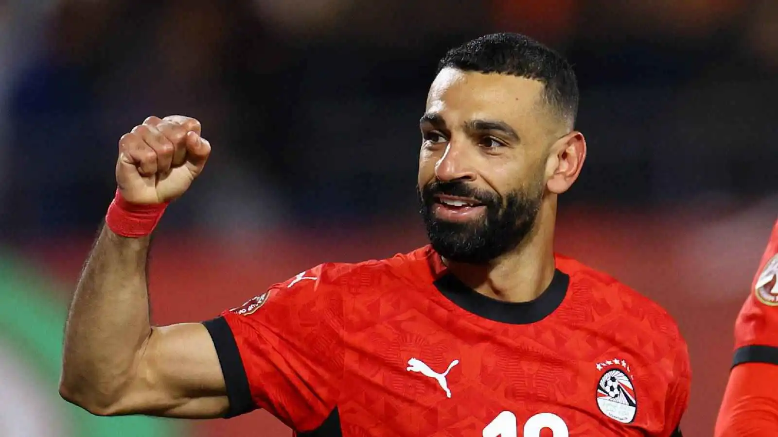 عاد لشبابه ونشجع مصر بسببه.. جمهور ليفربول يحتفل بمحمد صلاح