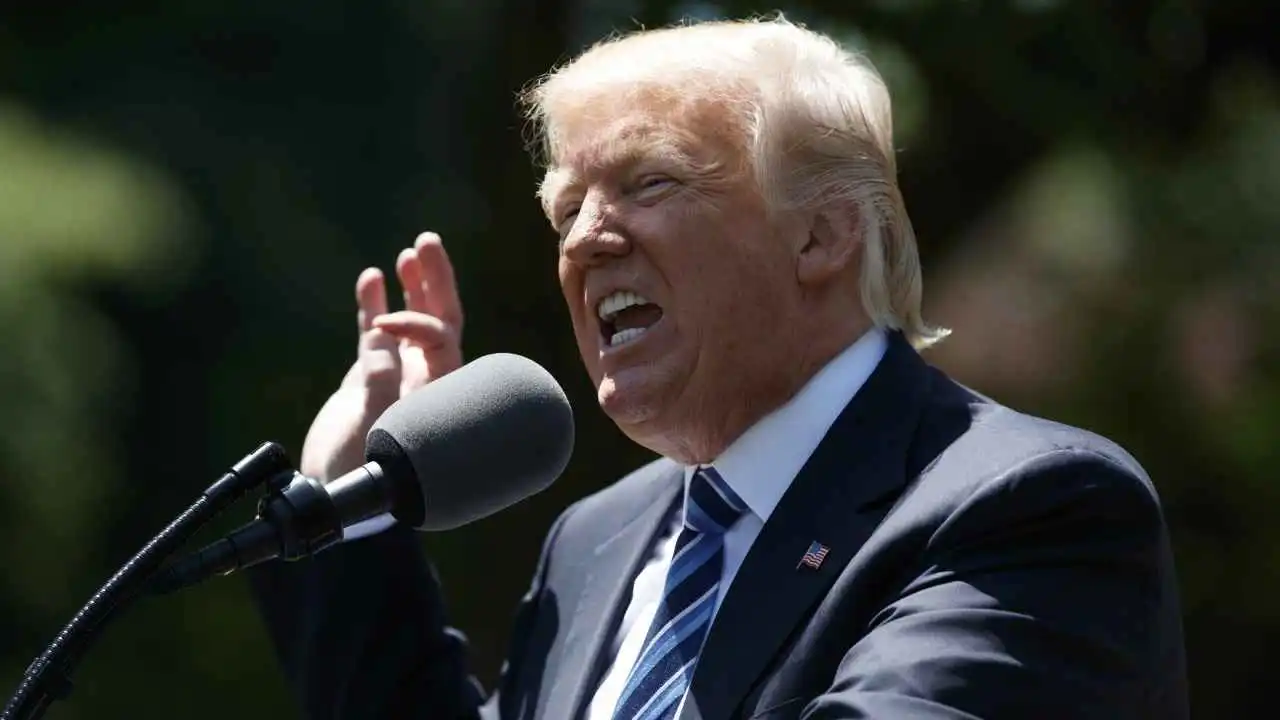 أرقام مثالية ومواطنون قلقون.. خطاب ترامب الاقتصادي ينفصل عن الواقع