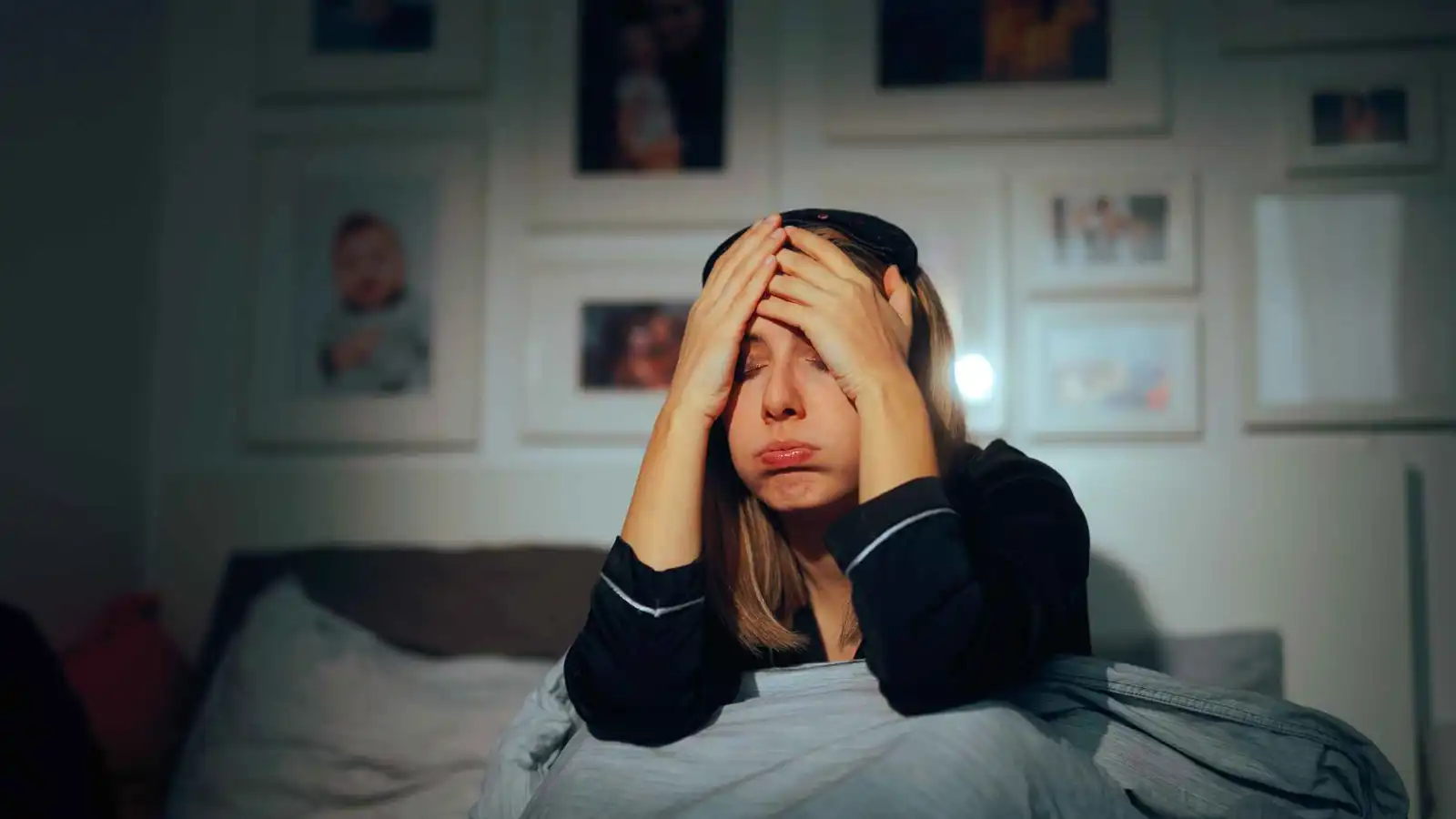 قلة النوم قد تجعل الدماغ "أكبر عمرًا" مما هو عليه فعليًا