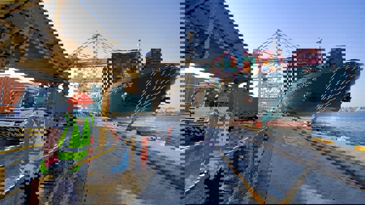 "موانئ دبي العالمية" تعتزم بناء ميناء جديد في السنغال بتكلفة تفوق مليار دولار