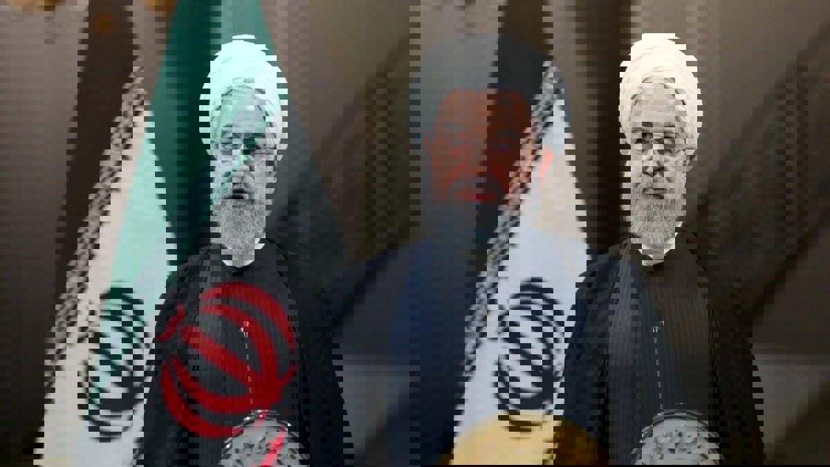 رغم تفشي "كورونا" والتحذيرات الصحية .. إيران تعيد فتح مساجد ومواقع دينية