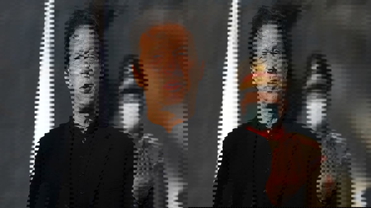 لاعب الكريكيت الذي غادر ملعب السياسة من دون مقدمات