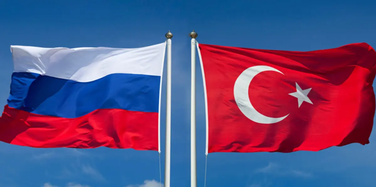 مستشار أردوغان يتوقع تحسن علاقات تركيا مع روسيا