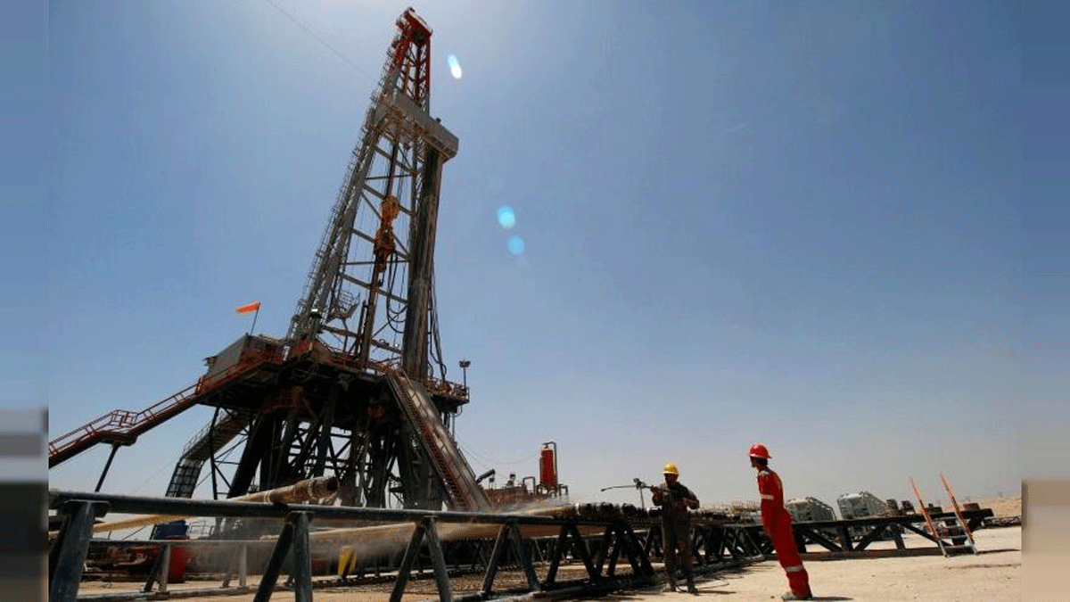 النفط يرتفع وسط توقعات بخفض أكبر من المتوقع في إنتاج "أوبك" والحلفاء