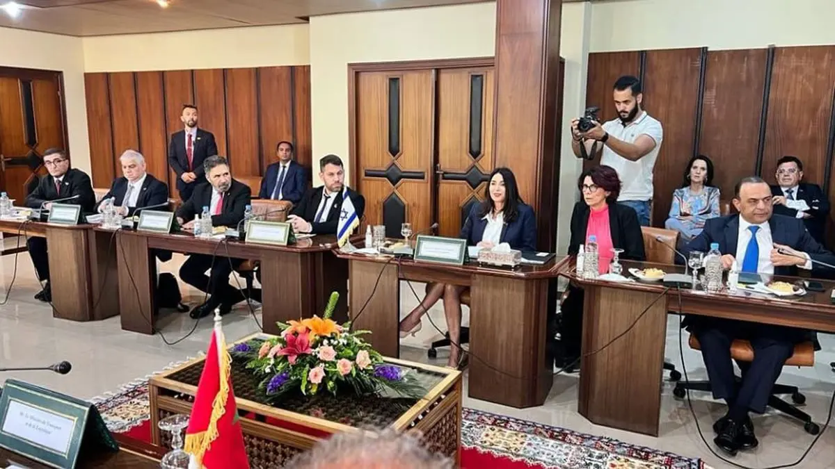في أول زيارة لها.. وزيرة النقل الإسرائيلية توقع 3 اتفاقيات جديدة مع المغرب